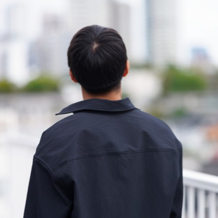 若ハゲを体験した「ぶっちゃけAGA治療」の編集長イメージ