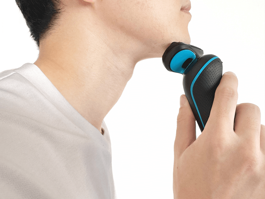 3_男性のシミ・そばかすのNG習慣①髭剃りによる毎日の刺激の蓄積