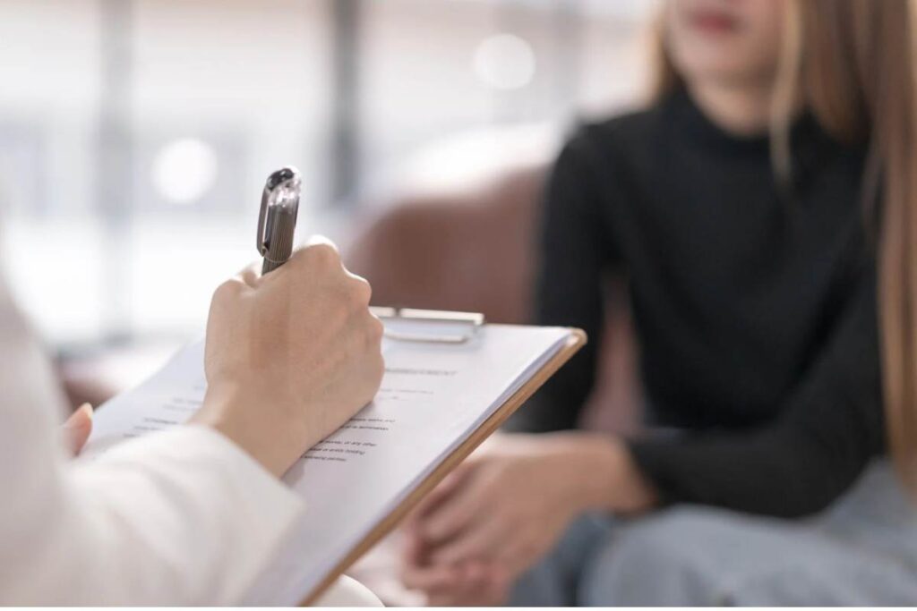 シミ取りレーザーの治療の流れと回数｜通院間隔