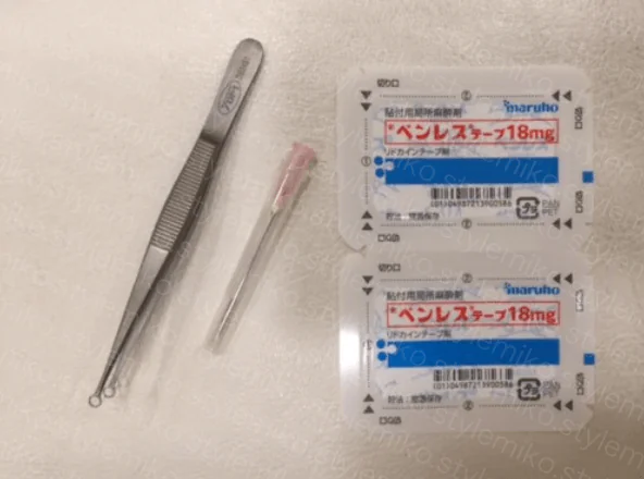 稗粒腫を治すピンセット